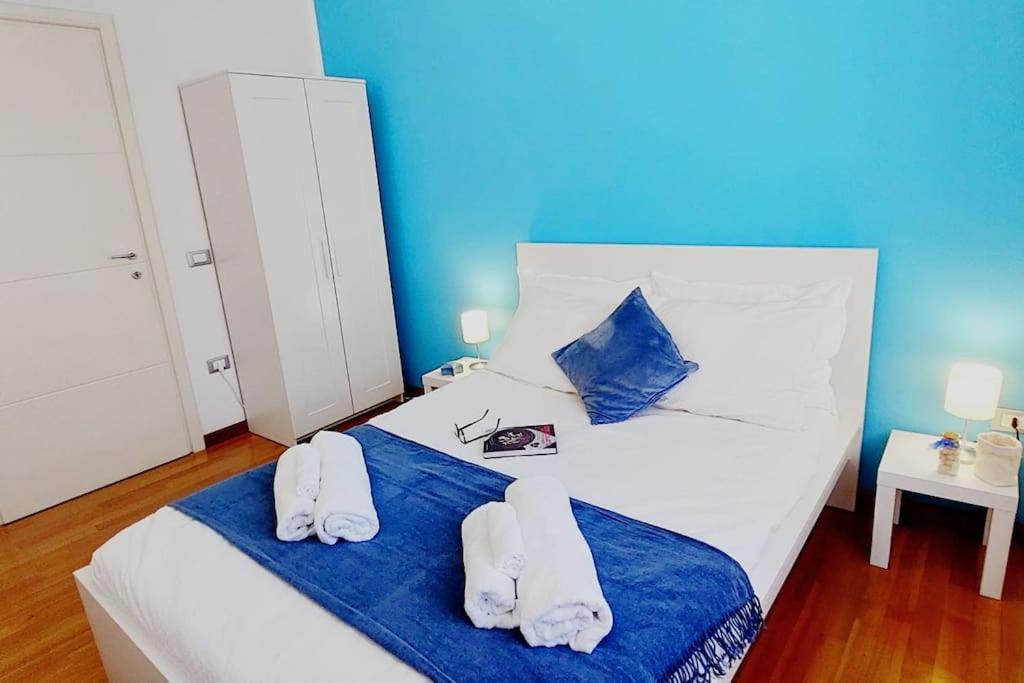 Blue Apartment Κάλιαρι Εξωτερικό φωτογραφία